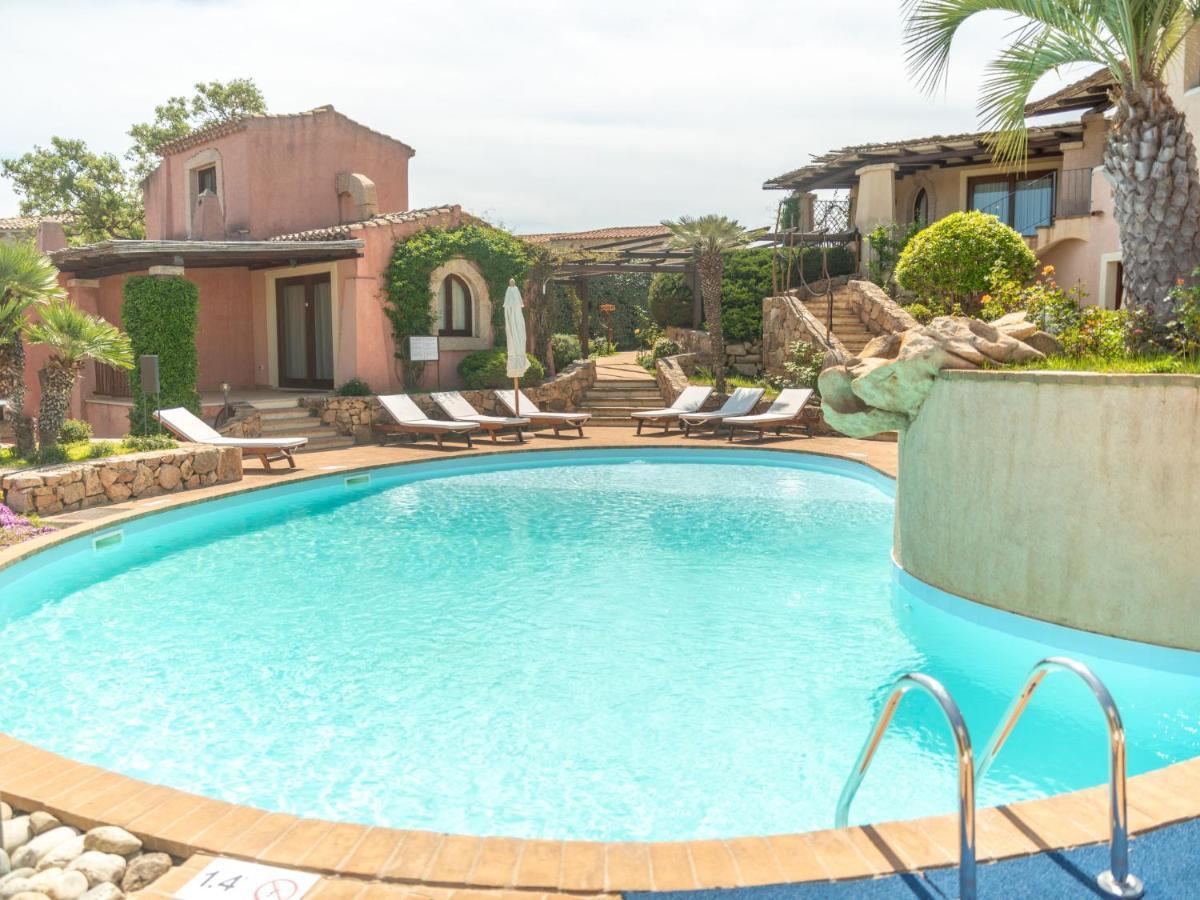Holiday Home Erica 21 - Vista Village By Interhome Porto San Paolo  Eksteriør billede