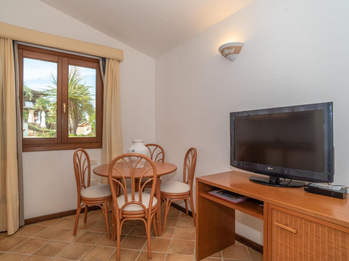 Holiday Home Erica 21 - Vista Village By Interhome Porto San Paolo  Eksteriør billede